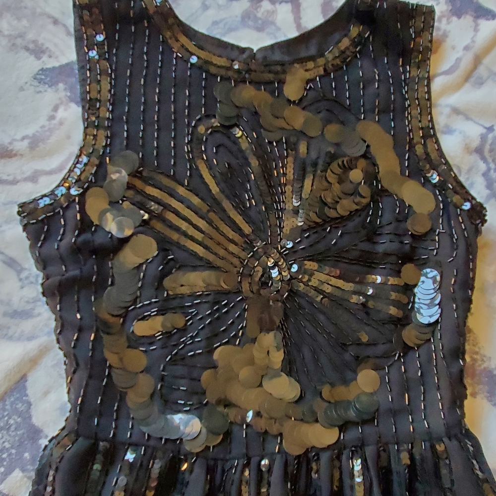 Black dress by Walter Baker Evening - Picture 8 of 15